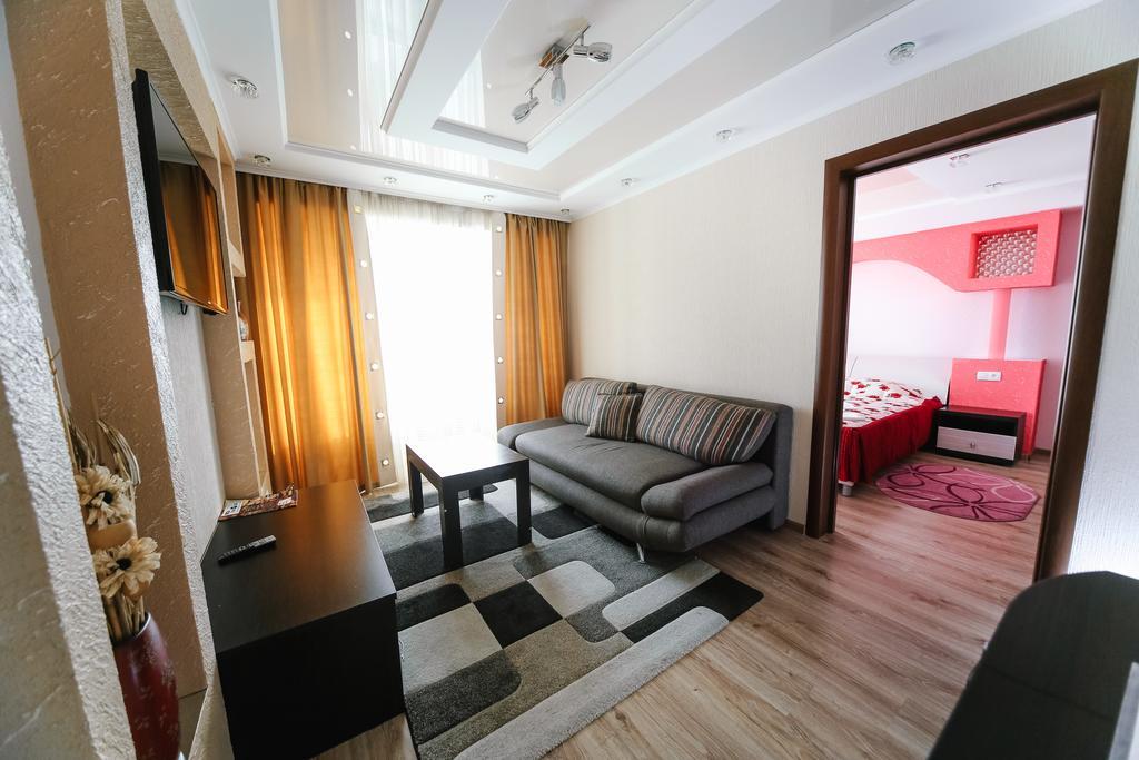 Sary Arka Hotel Pavlodar Luaran gambar
