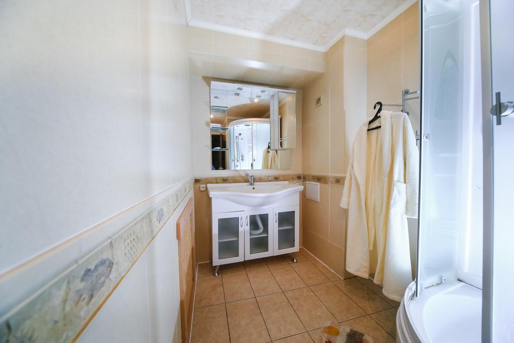 Sary Arka Hotel Pavlodar Luaran gambar
