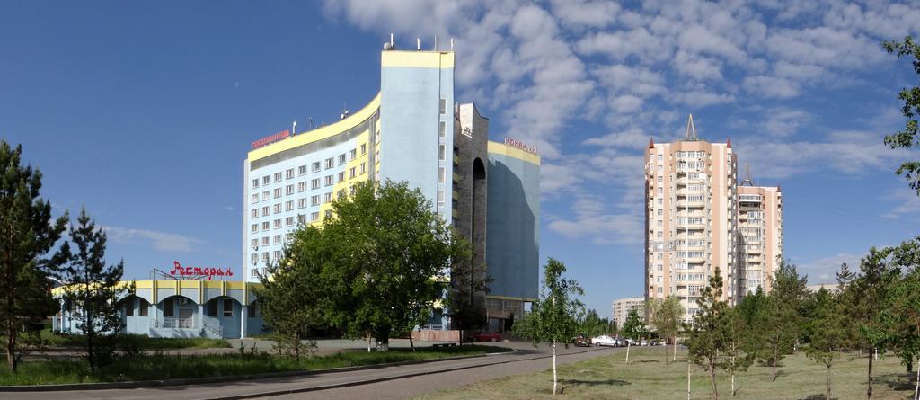 Sary Arka Hotel Pavlodar Luaran gambar
